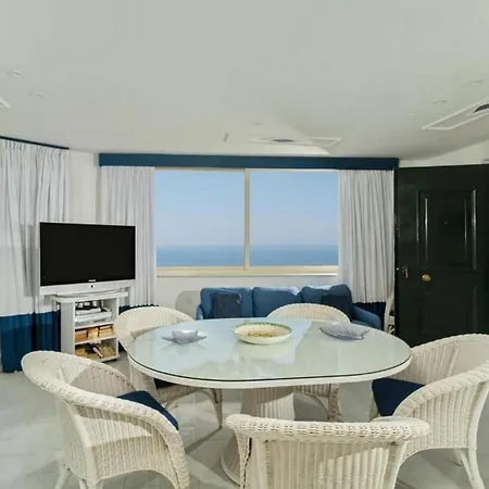 Vila With Pool Sea View Villa *